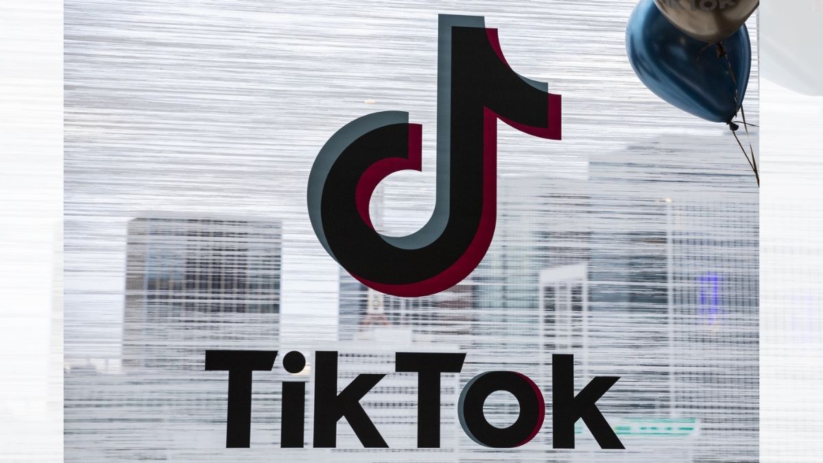 tiktok italya yaş kısıtlaması getiriyor