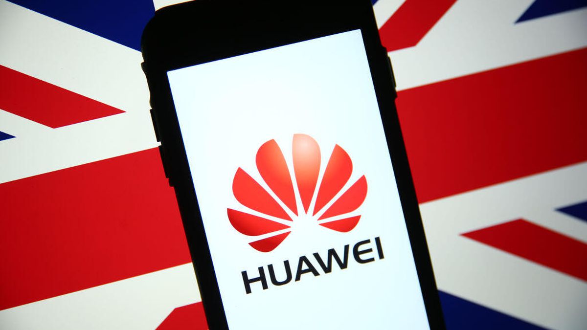 Huawei İngiltere'de Yasaklanıyor