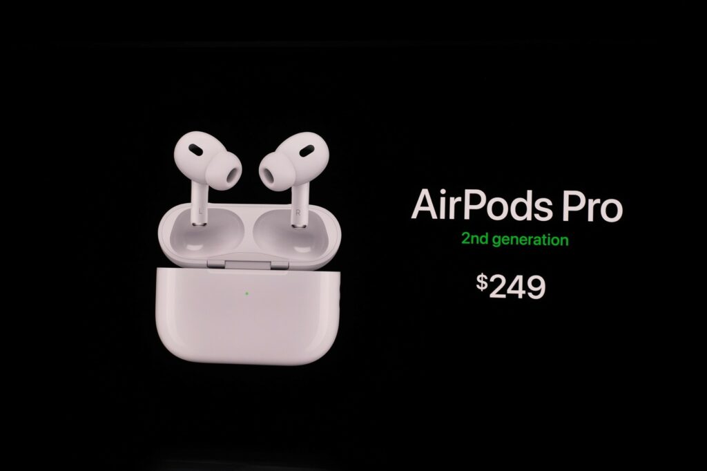 AirPods Pro 2022 tanıtım görseli