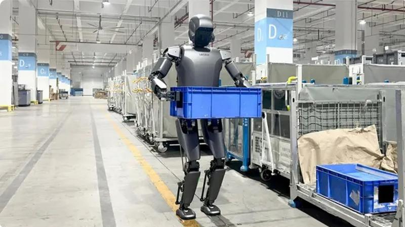 UBTech ve Foxconn, iPhone Üretiminde İnsansı Robotları Kullanabilir